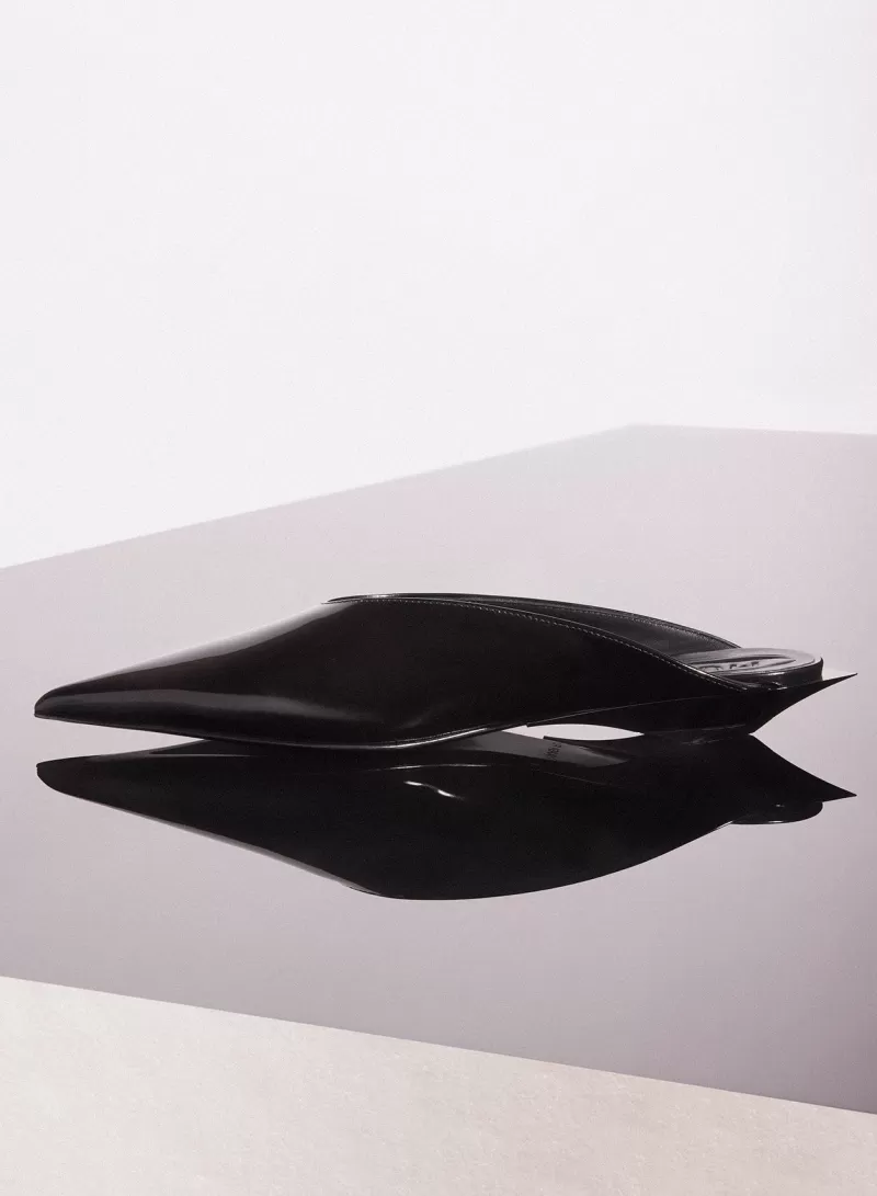 Cheap MUGLER black shiny leather fang flat mules