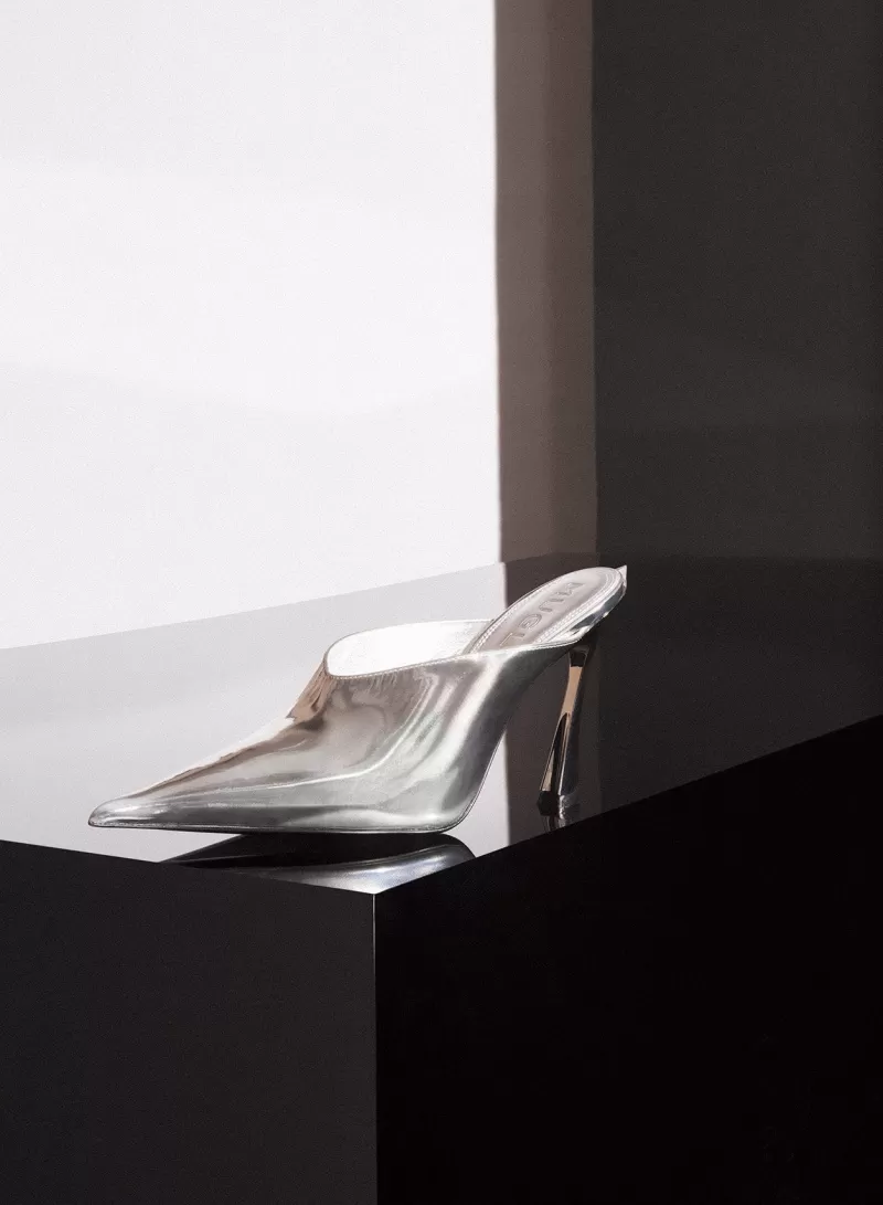 Discount MUGLER Metallic leather Fang 95 mules