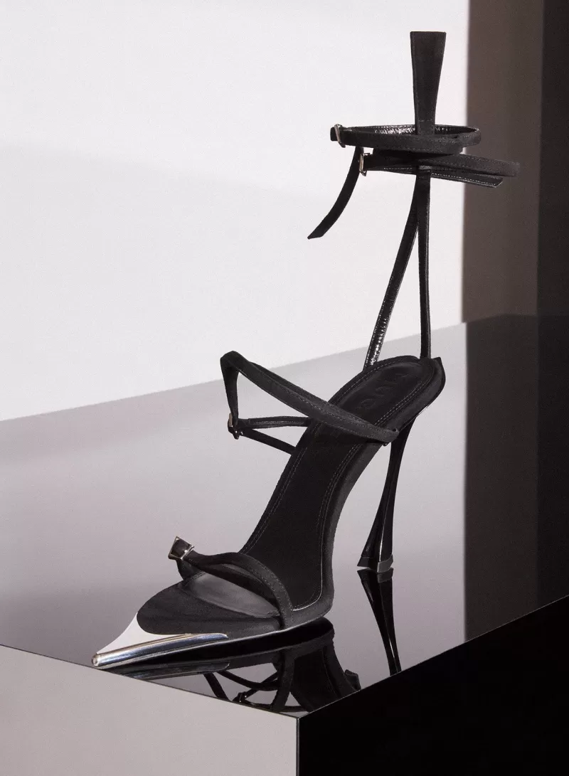 strappy_black_suede_fang__sandals_1-1.webp Clearance MUGLER Strappy black suede Fang 95 sandals