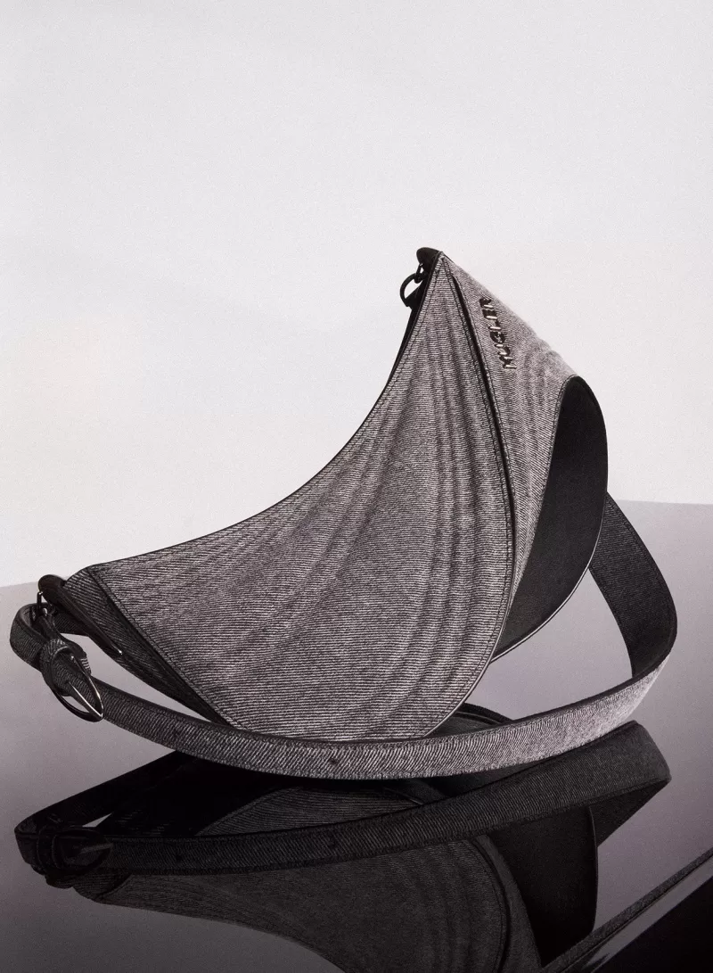 washed_black_medium_denim_spiral_curve__2-1.webp Discount MUGLER washed black medium denim spiral curve 01